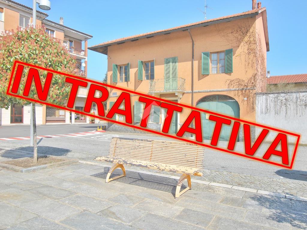 Casa de 4 dormitorios en Borgo d'Ale, Italy No. 57337