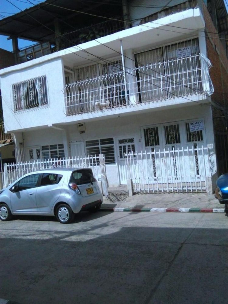 8 bedrooms House in Valle del Cauca, Colombia No. 6252