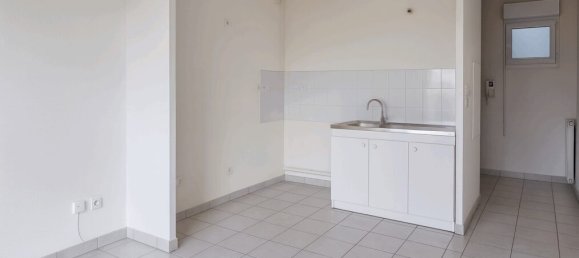 Apartamento de 2 habitaciónes en Rhone, France No. 347681 2