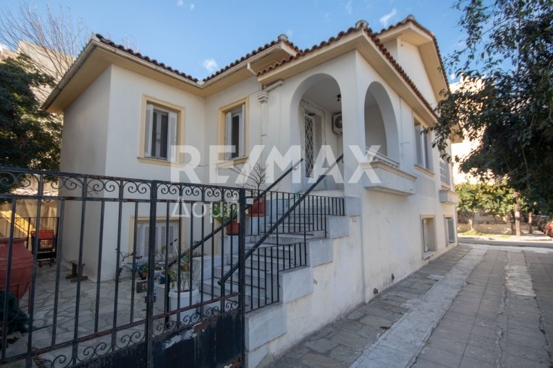 Moradia T4 em Metamorfosi, Greece N.º 8403