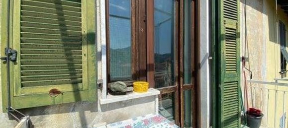 3 rooms Apartment in La Spezia, Italy No. 219302 14