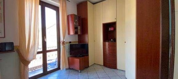 3 rooms Apartment in La Spezia, Italy No. 219302 7