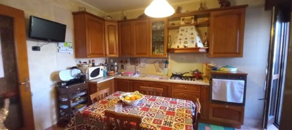 4غرفة شقة في Castiglione delle Stiviere, Italy رقم 187879 7