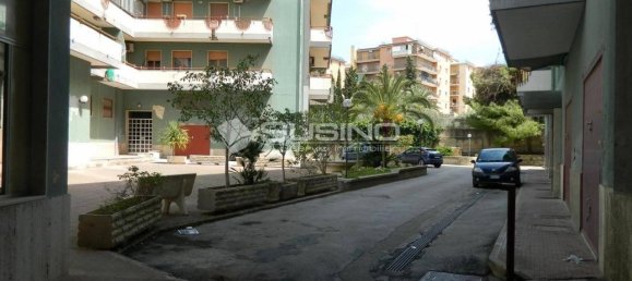  مرآب في Syracuse, Italy 23متر مربع رقم 244798 3