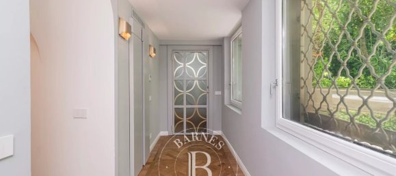 4 bedrooms Apartment in Milan, Italy No. 314391 6