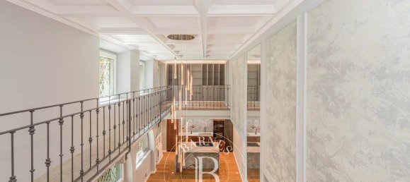 4 bedrooms Apartment in Milan, Italy No. 314391 15