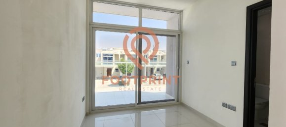 3 Schlafzimmer Stadthaus in Dubai, UAE, Nr. 24002 2