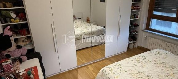 Квартира с 3 комнатами в Пескьера Борромео, Италия № 11373 8