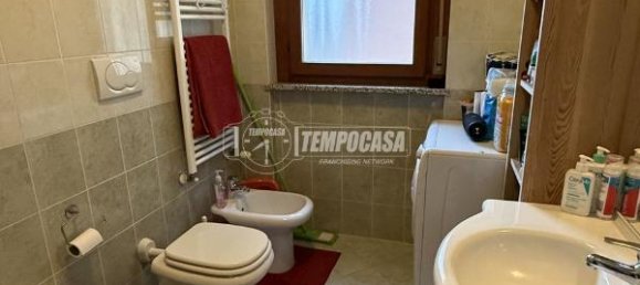 Квартира с 3 комнатами в Пескьера Борромео, Италия № 11373 9