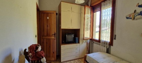 Casa de 3 divisões em Montese, Italy N.º 235979 7