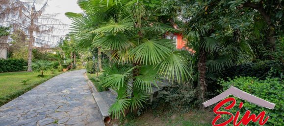 5 bedrooms Villa in Oleggio, Italy No. 116021 6