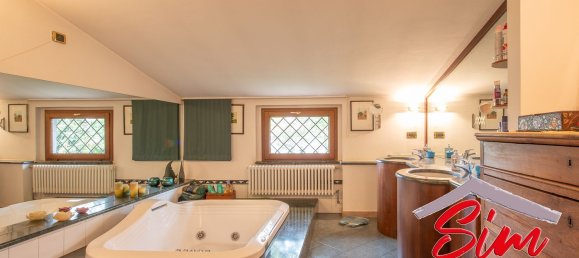 5 bedrooms Villa in Oleggio, Italy No. 116021 29