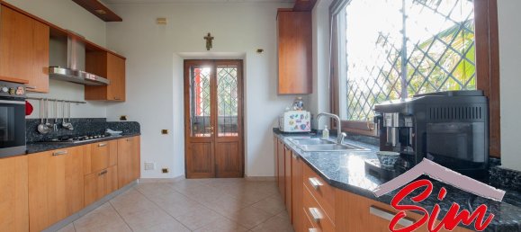 5 bedrooms Villa in Oleggio, Italy No. 116021 25