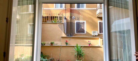 2 bedrooms Apartment in Rome, Italy No. 19395 8