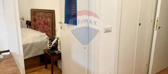 2 bedrooms Apartment in Rome, Italy No. 19395 5