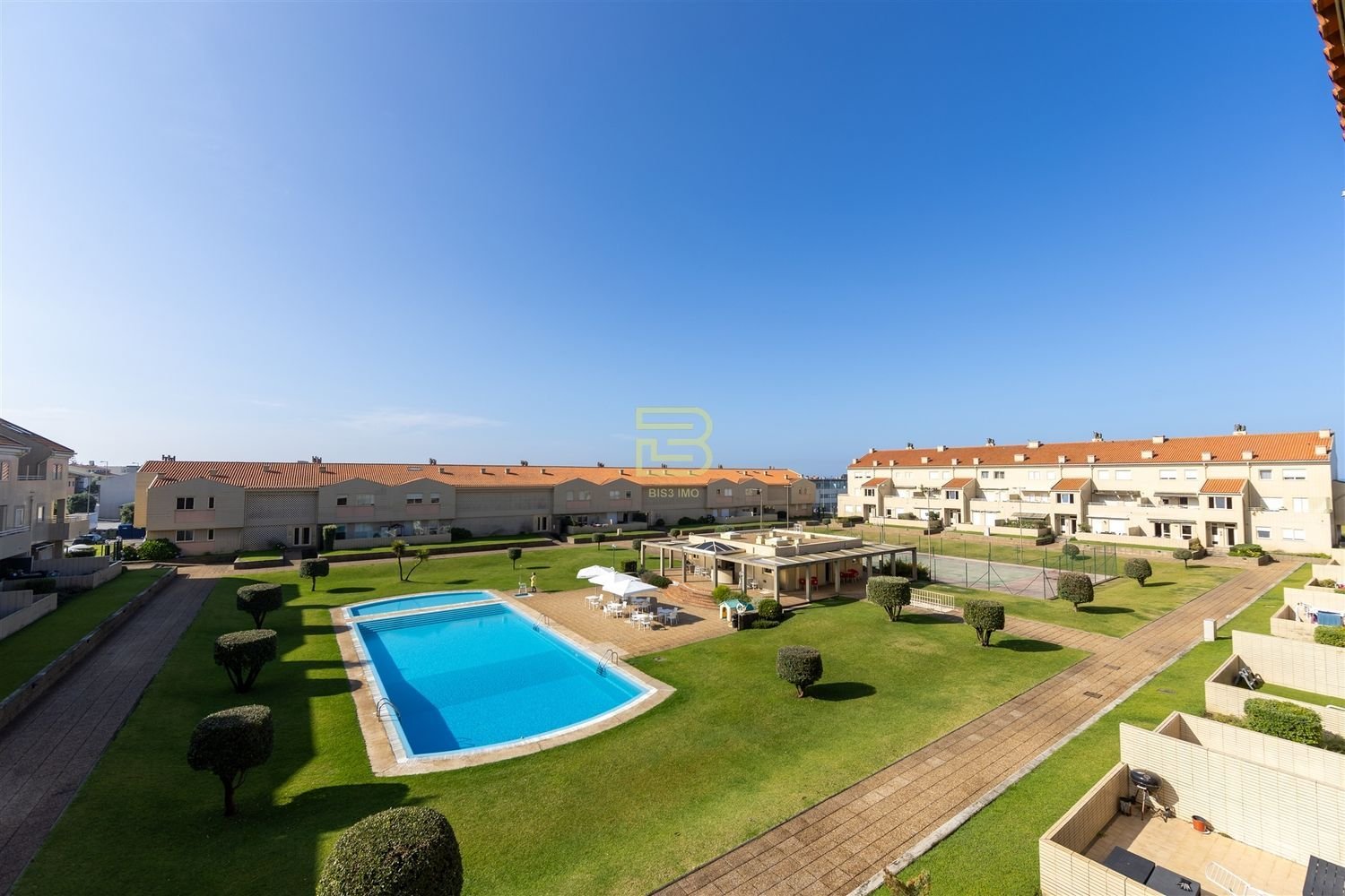 2 bedrooms Apartment in Matosinhos, Portugal No. 337960