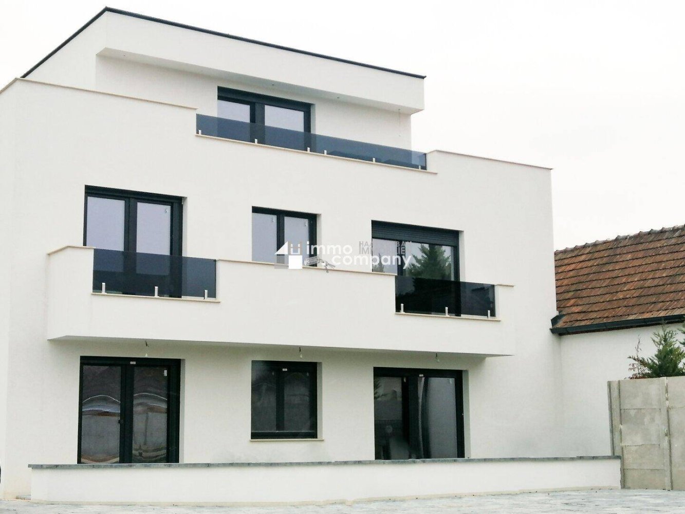 Дуплекс с 4 комнатами в Энцерсдорф ан дер Фиша, Австрия № 183225