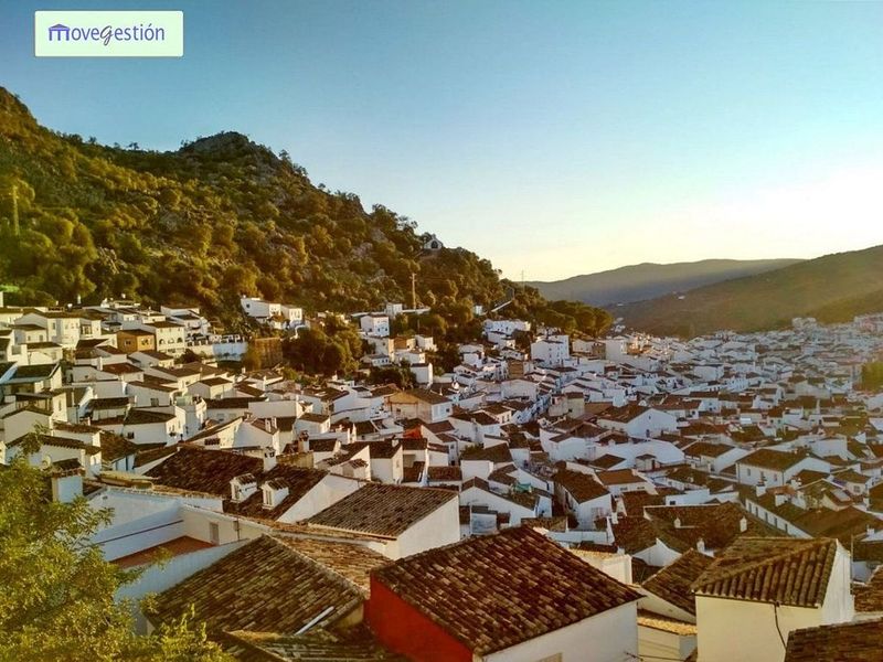 3 bedrooms House in Cadiz, Spain No. 223778