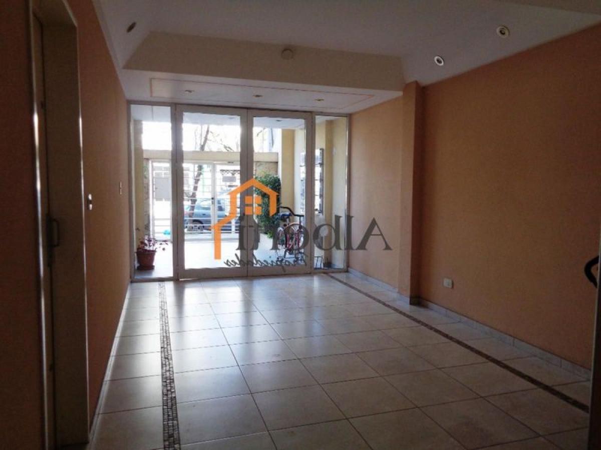 Studio in Moron, Argentina No. 76037