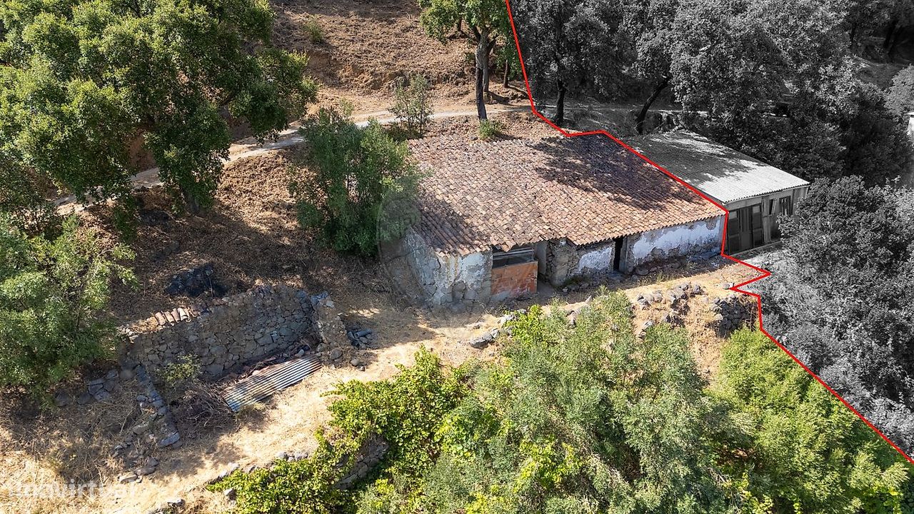 Terreno em Monchique, Portugal 10400 m² N.º 320463