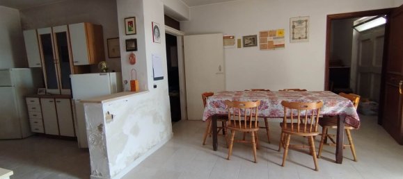 Дом с 9 комнатами в Поллутри, Италия № 225754 28