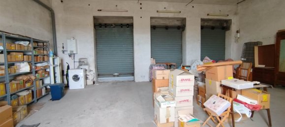 Дом с 9 комнатами в Поллутри, Италия № 225754 50