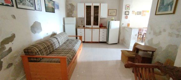 Дом с 9 комнатами в Поллутри, Италия № 225754 25