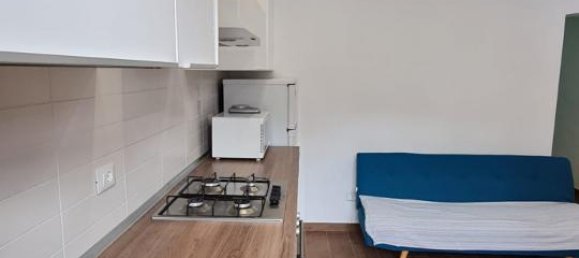 Квартира с 2 комнатами в Корсико, Италия № 69326 13