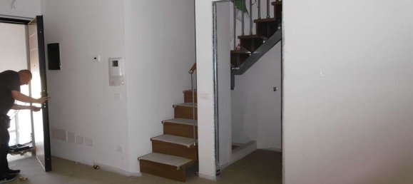 2 rooms Apartment in Ornago, Italy No. 5302 2