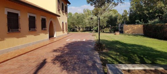 5 rooms Villa in Latina, Italy No. 120625 33