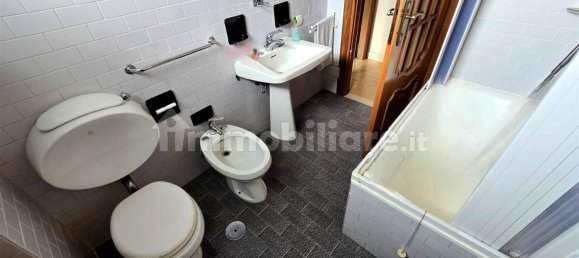 2 bedrooms Apartment in Valdilana, Italy No. 275114 20