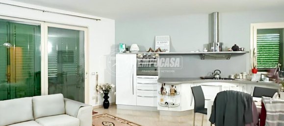 Квартира с 3 комнатами в Каттолика, Италия № 14643 3