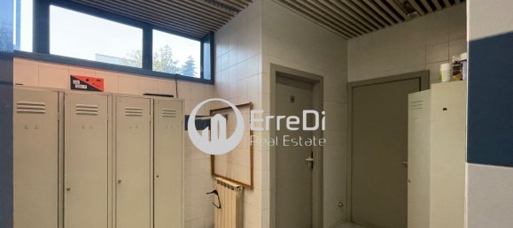 Bâtiment à Corsico, Italy 2900m² No. 75201 30