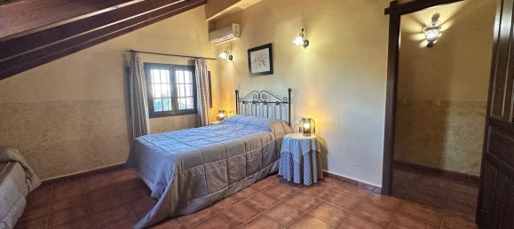 Casa de 5 dormitorios en Málaga, Spain No. 39473 13