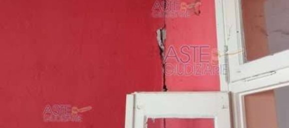 3 bedrooms Apartment in Sangiano, Italy No. 261080 13