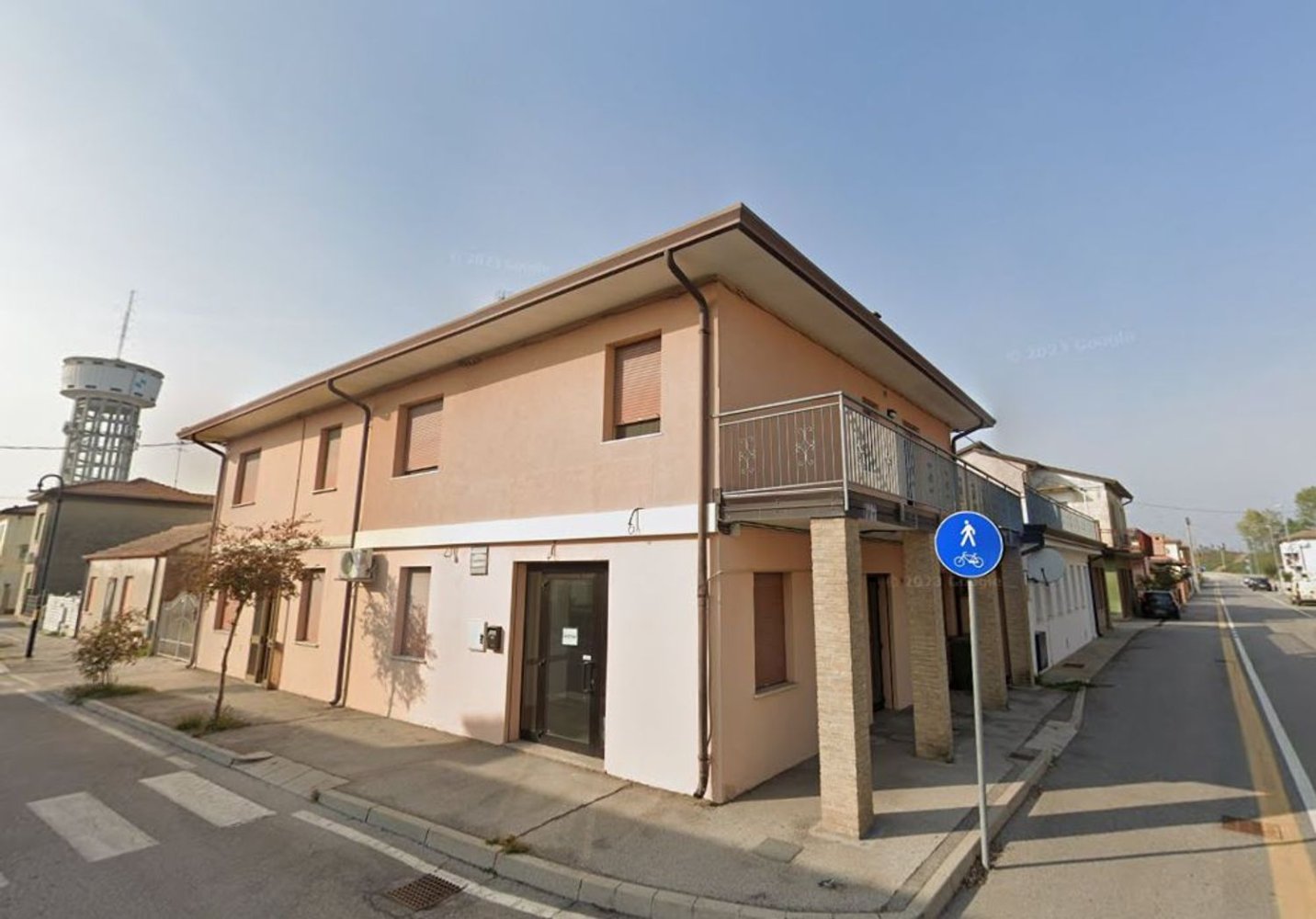 205m² Commercial property in Taglio di Po, Italy No. 57817