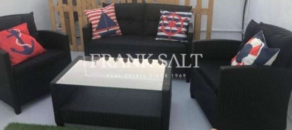 3 bedrooms Maisonette in Qormi, Malta No. 1109 10