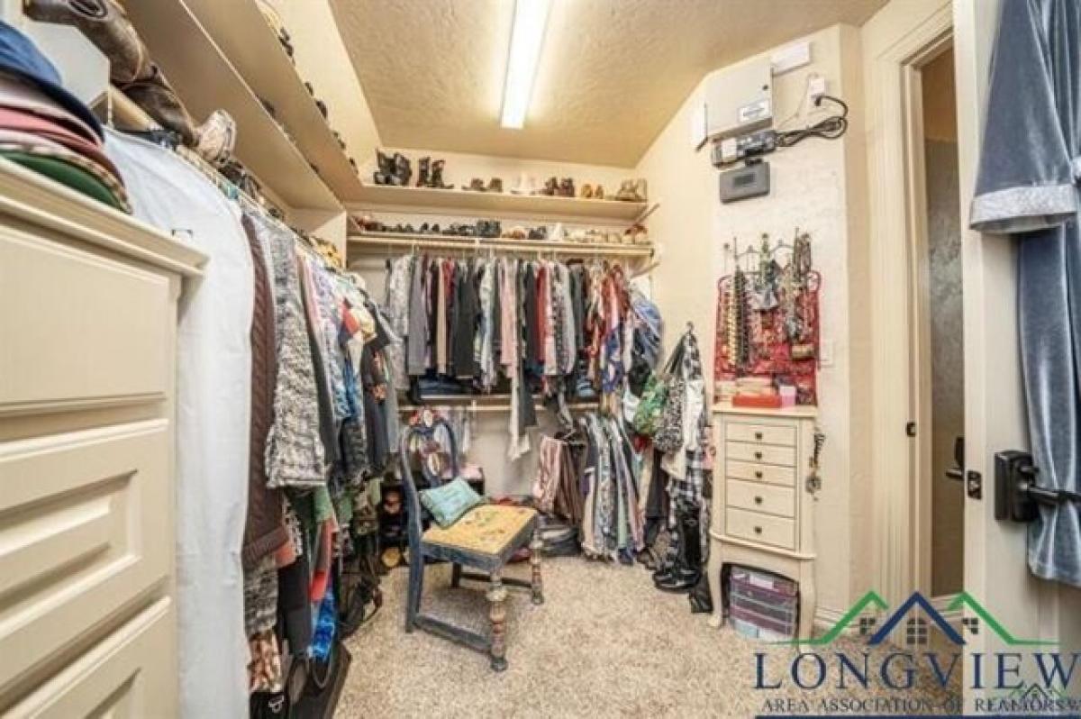 5 bedrooms House in Longview, USA No. 382747