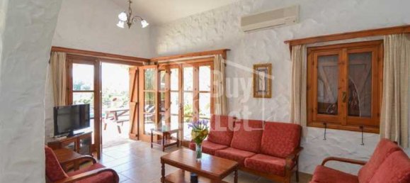 3 bedrooms Villa in Polis, Cyprus No. 20409 3