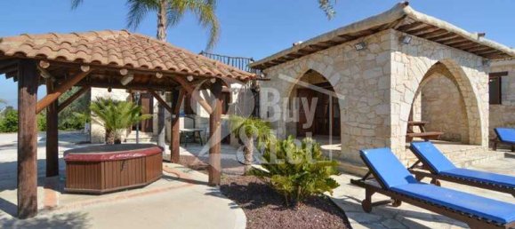 3 bedrooms Villa in Polis, Cyprus No. 20409 13