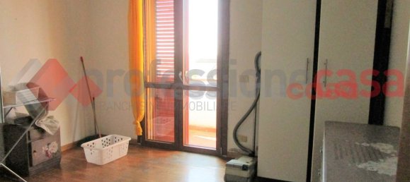 5 rooms House in San Giuliano Terme, Italy No. 57182 10