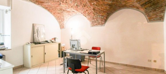 Propiedad comercial de 4 habitaciónes en Chiari, Italy No. 54742 15