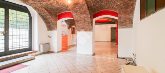 Propiedad comercial de 4 habitaciónes en Chiari, Italy No. 54742 7