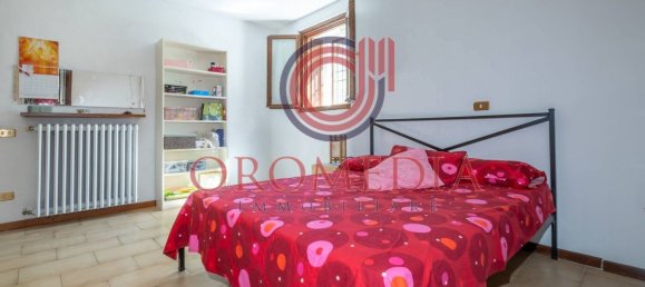 5 rooms Villa in Bergamo, Italy No. 263033 12