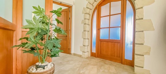 5 bedrooms Villa in Altea, Spain No. 11975 13