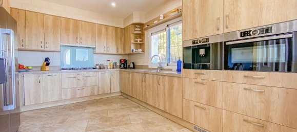 5 bedrooms Villa in Altea, Spain No. 11975 4