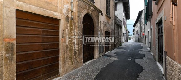 Apartamento de 2 dormitorios en Gargnano, Italy No. 329053 21