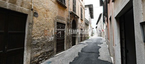 Apartamento de 2 dormitorios en Gargnano, Italy No. 329053 19