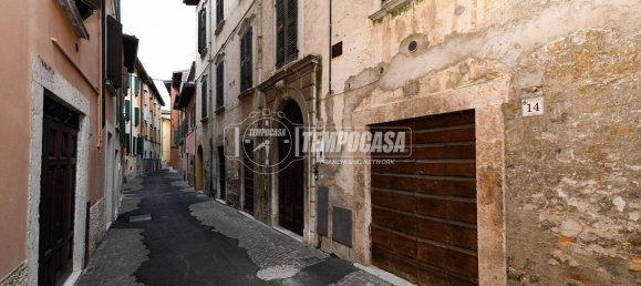 Apartamento de 2 dormitorios en Gargnano, Italy No. 329053 22