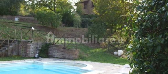 5 bedrooms House in Otricoli, Italy No. 353888 9
